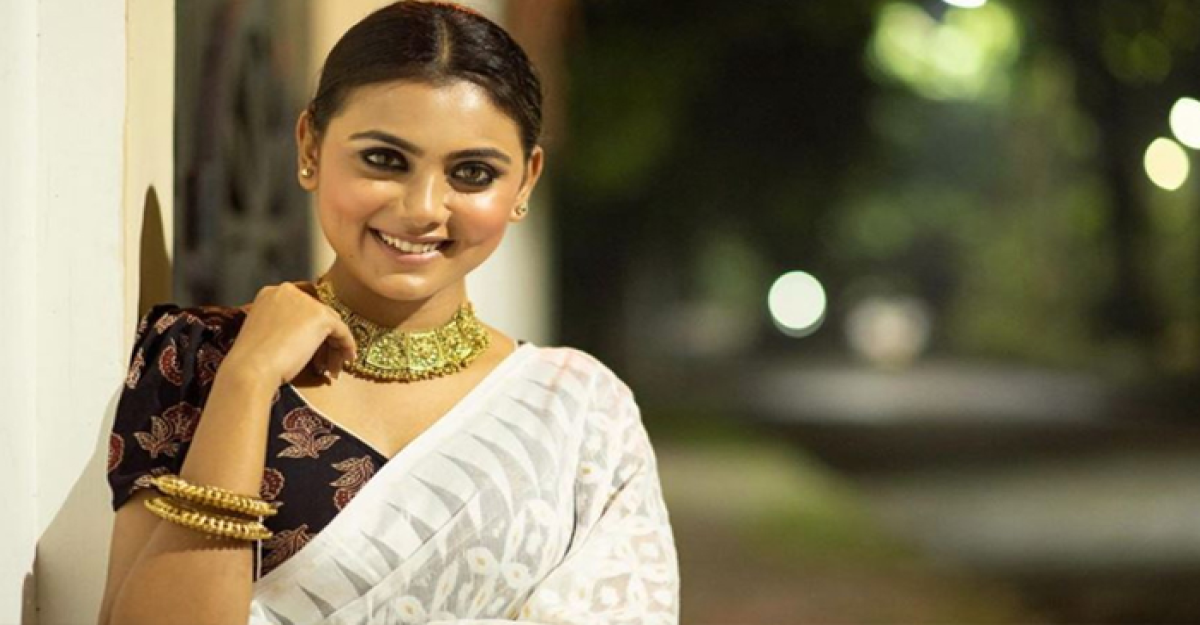 বাংলাদেশে তৃতীয় সিনেমায় ইধিকা পাল, নায়ক কে?