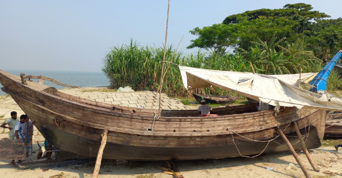 পদ্মা-মেঘনায় ২ মাস মাছ ধরা নিষিদ্ধ