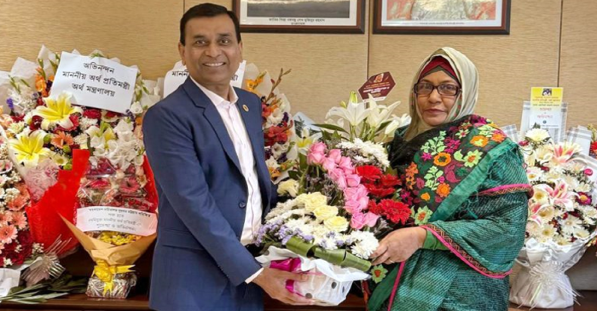 অর্থ প্রতিমন্ত্রীকে রূপালী ব্যাংকের অভিনন্দন