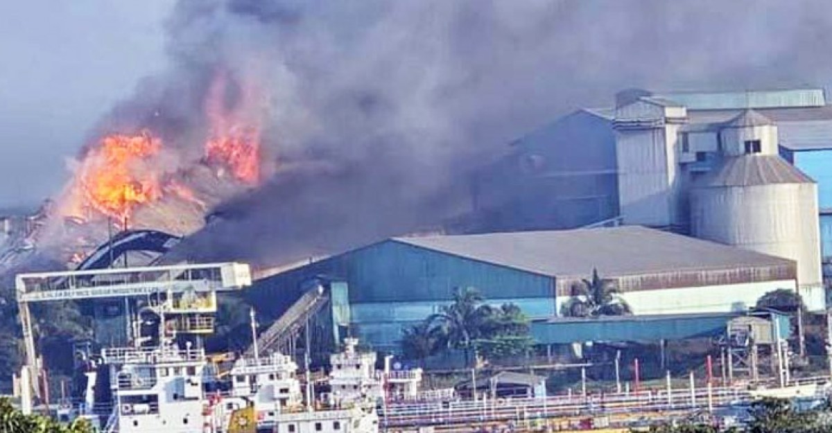 চট্টগ্রামে আগুন নিয়ন্ত্রণে, নিরাপদ সুগার মিল