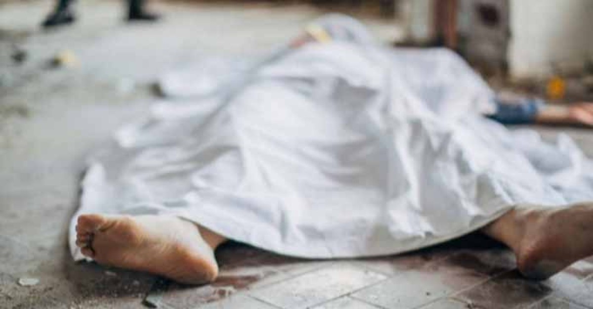 স্ত্রীকে হত্যা করে নিজেই পুলিশ ডাকলেন স্বামী