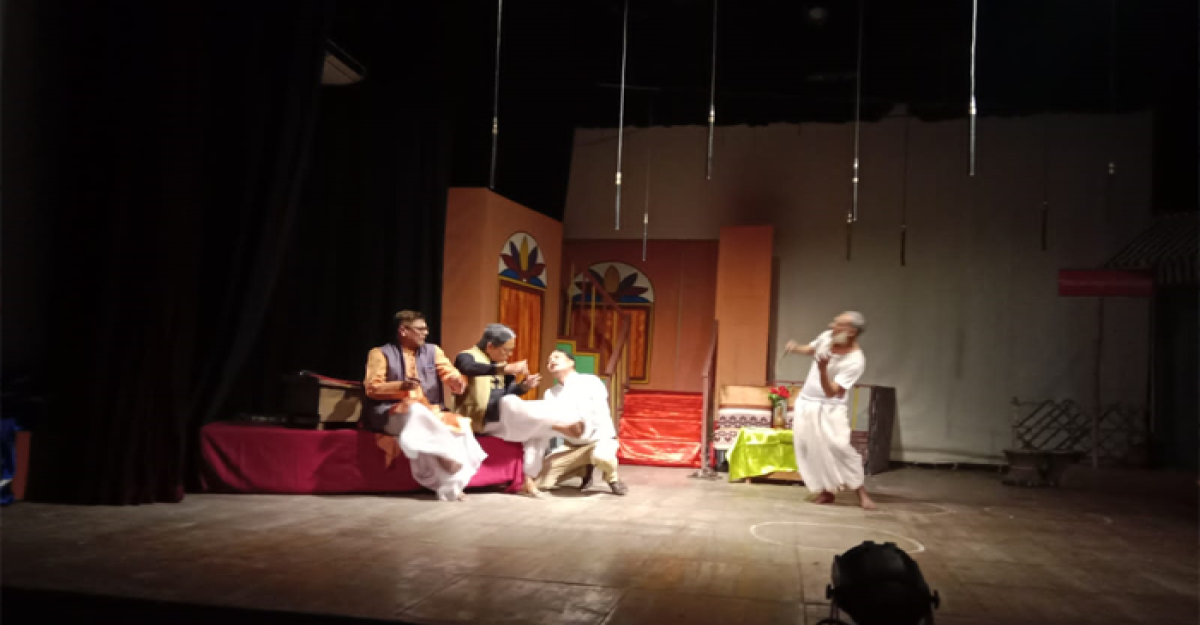 বিসিকের ‘টাকার রঙ কালো’ মঞ্চায়ন