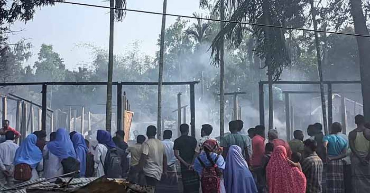 পঞ্চগড়ে পাঁচটি পরিবারের ১৫ টি ঘর পুরে ছাই