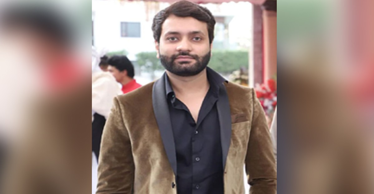 বিয়ের কয়েক ঘণ্টা আগে ছেলেকে ছুরিকাঘাতে হত্যা, বাবা গ্রেফতার