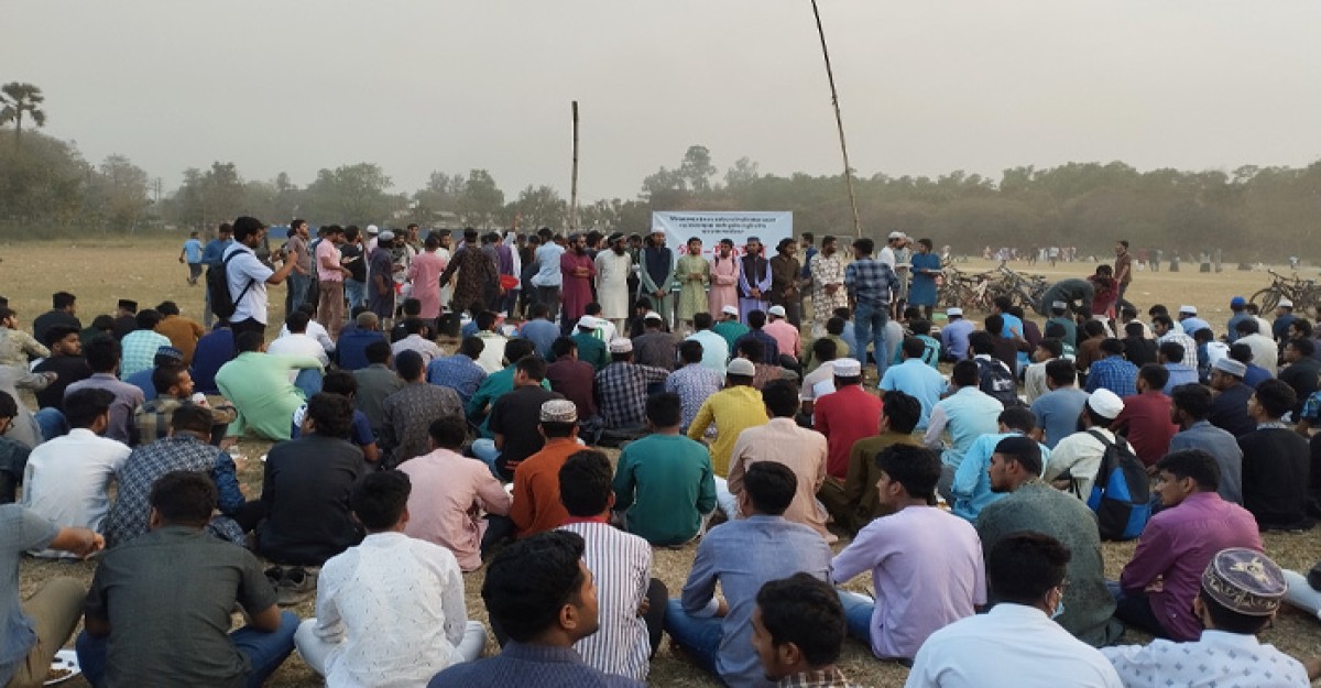 গণ-ইফতার আয়োজনের মধ্যে দিয়ে জাবিতে নীরব প্রতিবাদ
