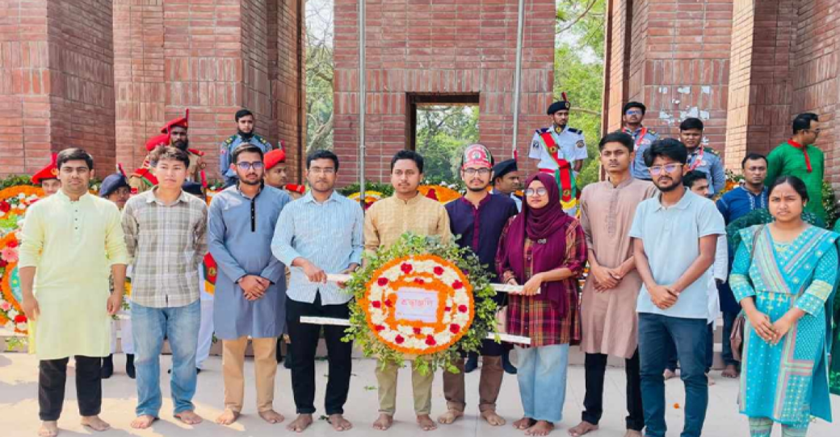 স্বাধীনতা দিবসে ইবি রিপোর্টার্স ইউনিটির শ্রদ্ধা