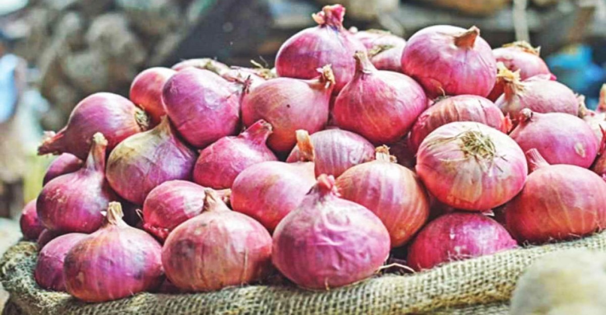 আজ রাতের ট্রেনেই আসবে ভারতের পেঁয়াজ