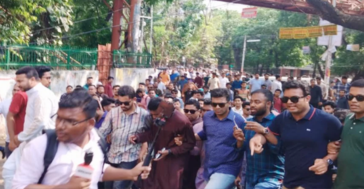 ফের বুয়েটে ঢুকে পড়ল ছাত্রলীগ