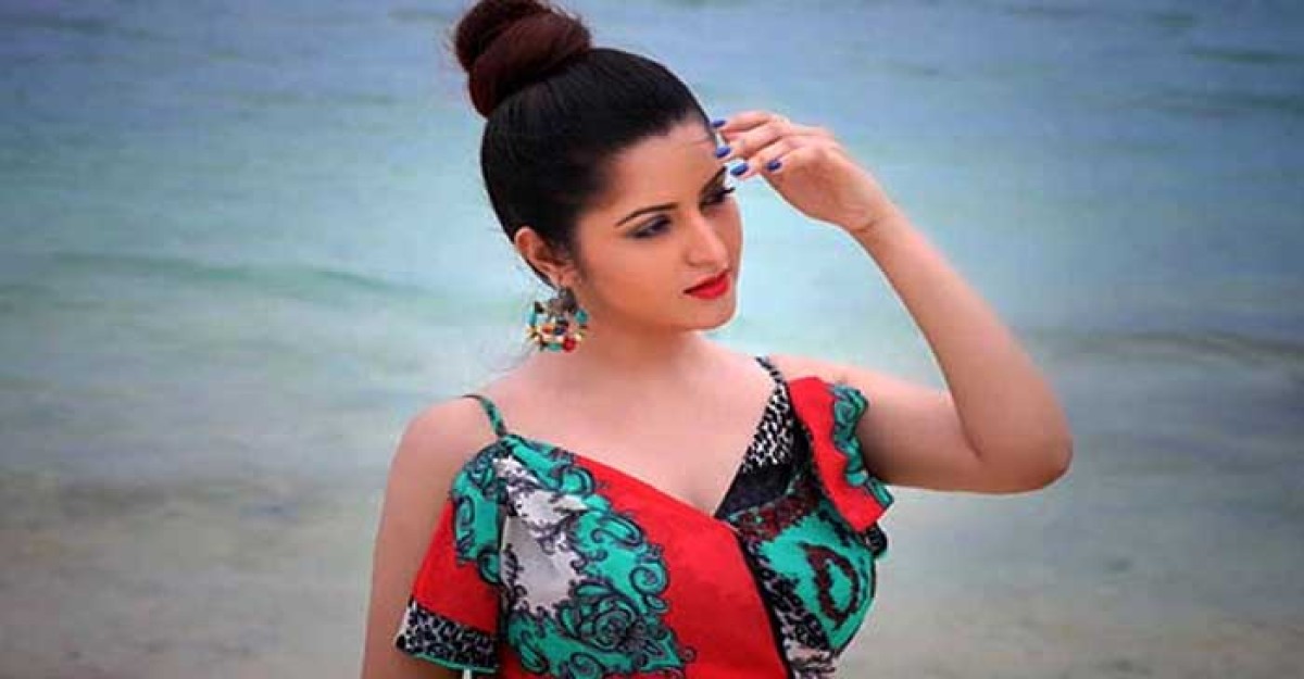 আমার অনেক প্রেমিক, অনেকগুলো বর কোথায়?