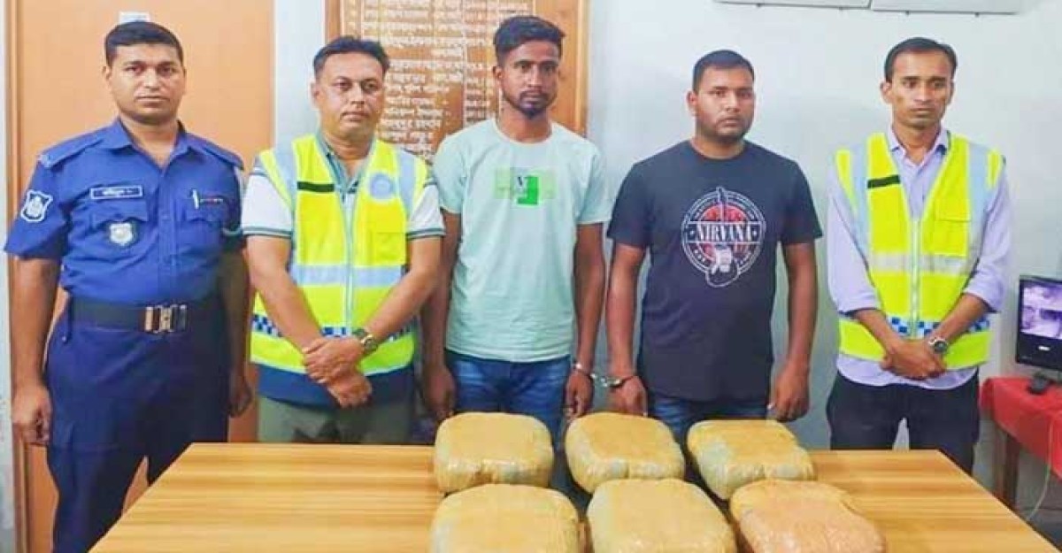 নড়াইলে ১২ কেজি গাঁজাসহ দুই মাদক ব্যবসায়ী গ্রেপ্তার