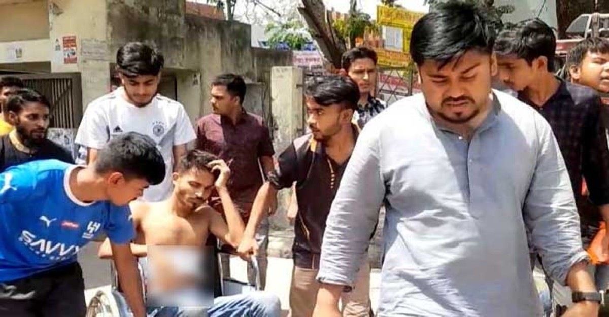 কুষ্টিয়ায় ছাত্রলীগ নেতার নেতৃত্বে বিল দখল করতে গিয়ে গুলি খেলেন কর্মী