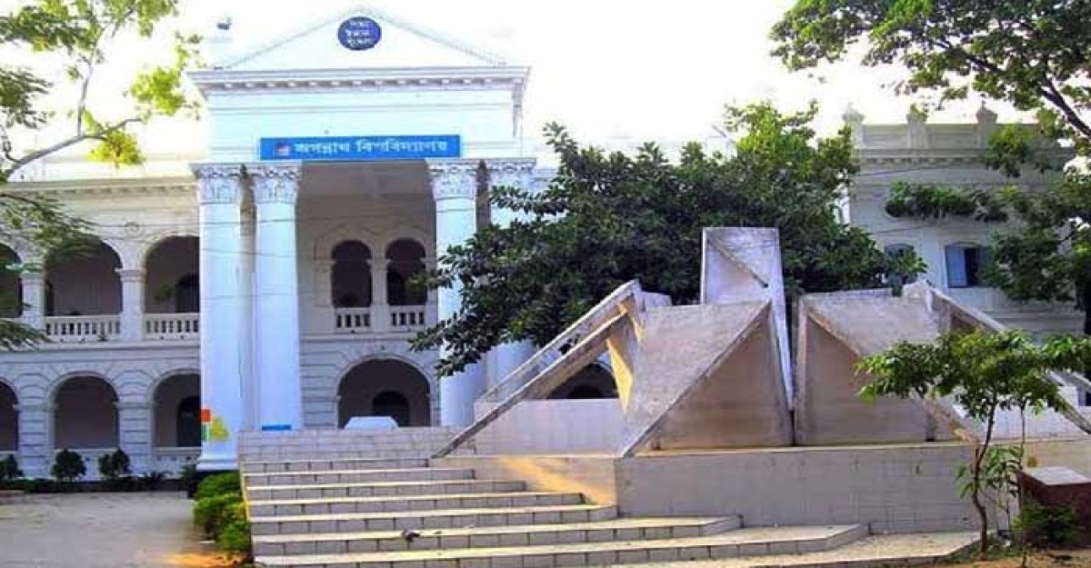 তীব্র তাপে অতীষ্ঠ জনজীবন, অনলাইন ক্লাস চায় শিক্ষার্থীরা