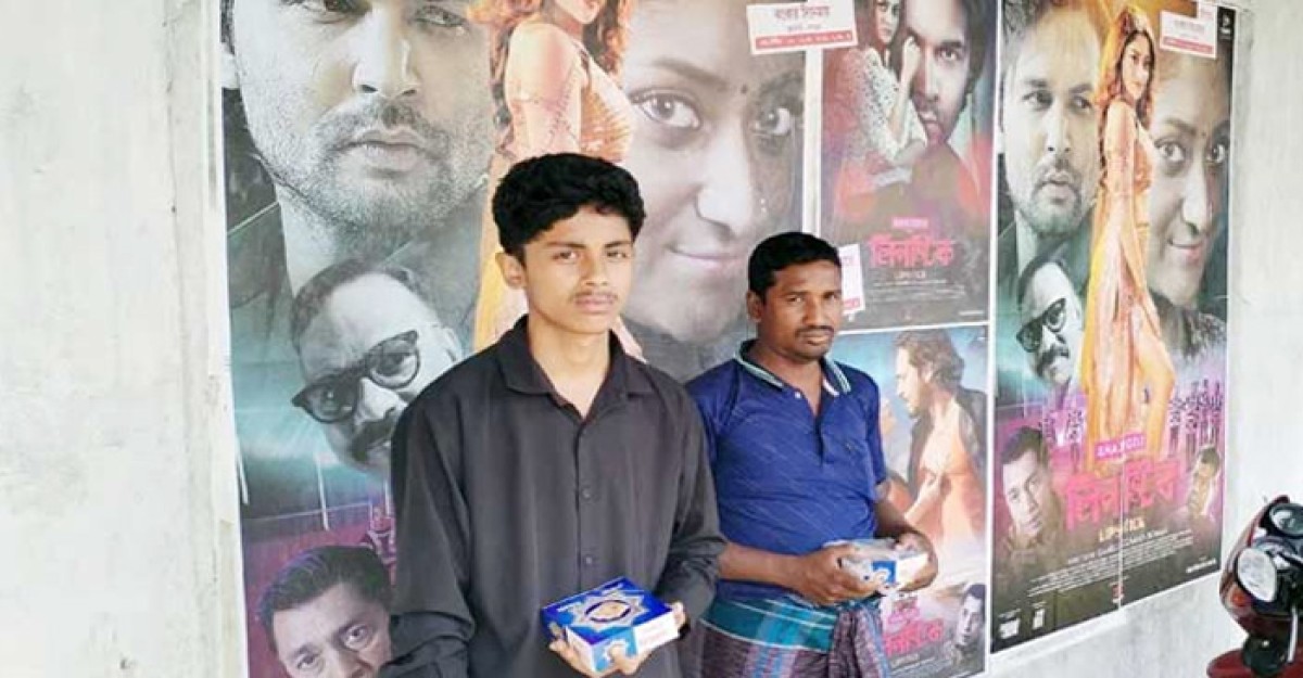হলে সিনেমা দেখলেই বিরিয়ানি ফ্রি!