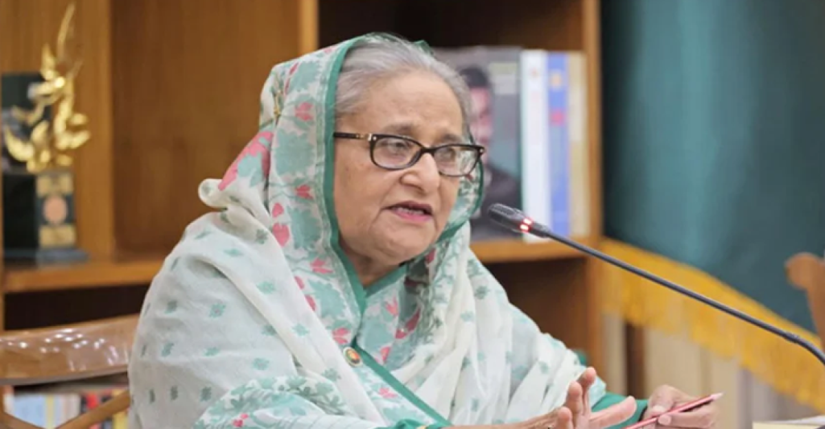 অতি বাম-ডান মিলে সরকার উৎখাতে কাজ করছে: প্রধানমন্ত্রী