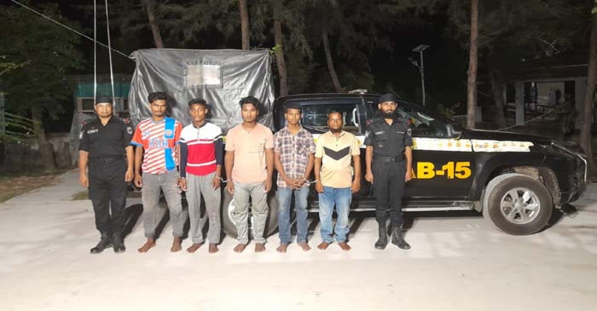 টেকনাফের অপহৃত শিশু উদ্ধার, গ্রেফতার ৫