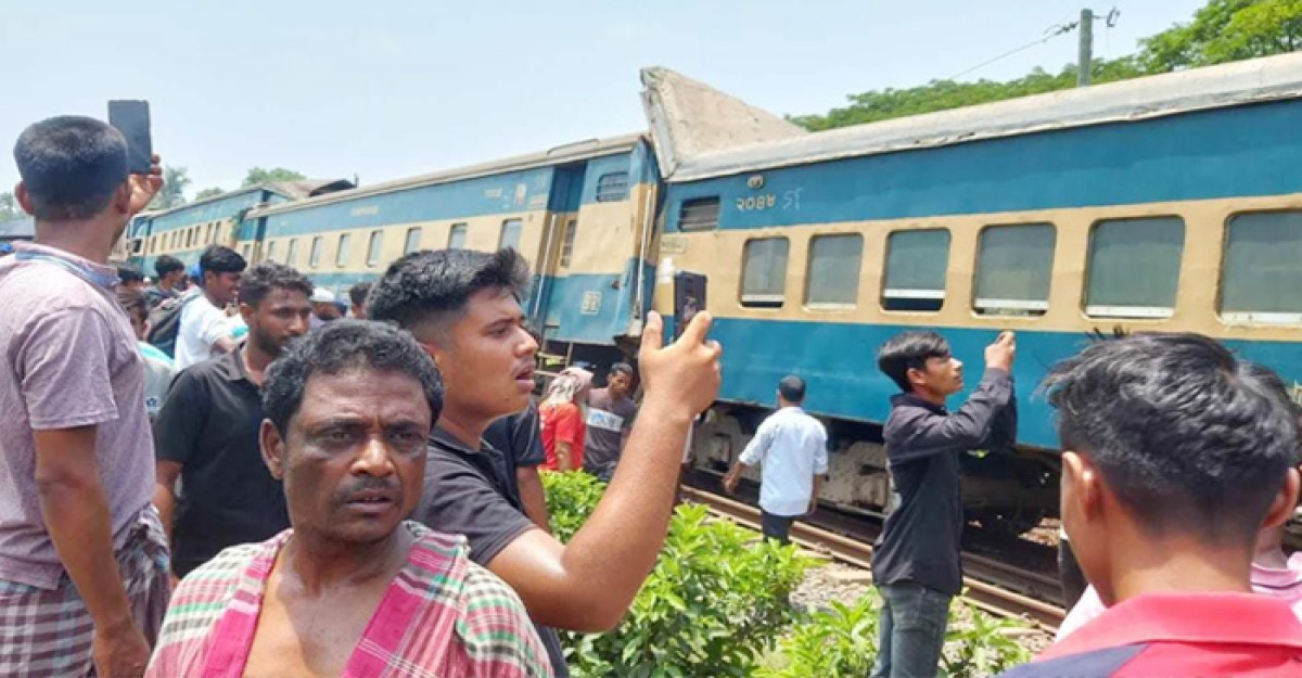 ট্রেনের শিডিউল বিপর্যয় কবে কাটবে, জানালেন স্টেশন ম্যানেজার