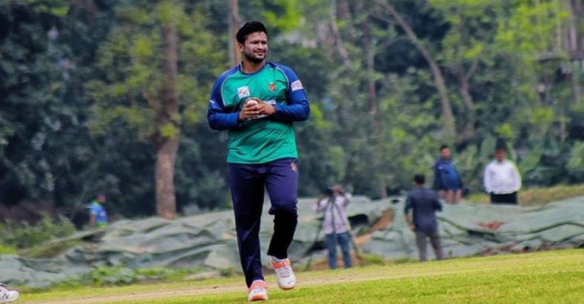 মেজাজ হারানোর দিনে সাকিবের নতুন রেকর্ড