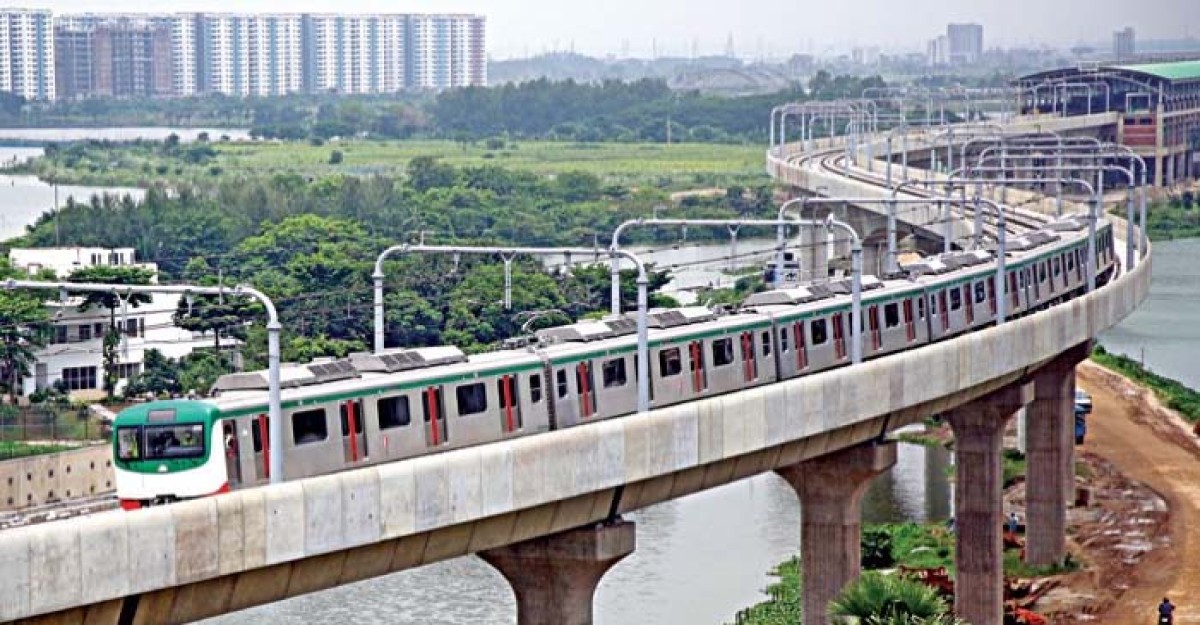 ‘শুক্রবারে মেট্রোরেল চালুর খবর সত্য নয়’