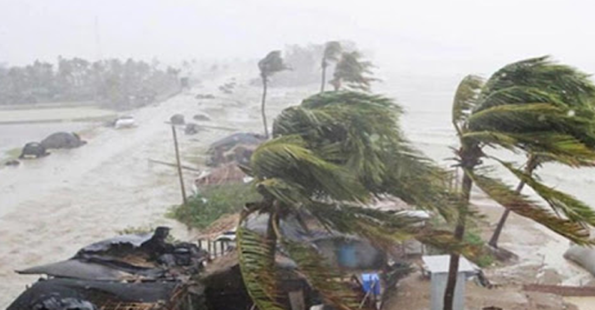 রবিবার বাংলাদেশে আঘাত হানছে ঘূর্ণিঝড় রেমাল
