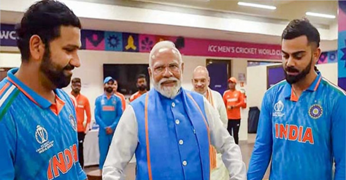 ভারতের কোচ পদে আবেদন করেছেন মোদি,শচীন, ধোনি!