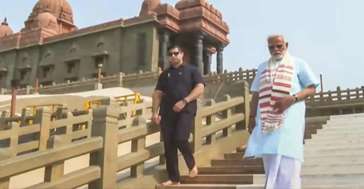 অবশেষে ভাঙল মোদির ধ্যান