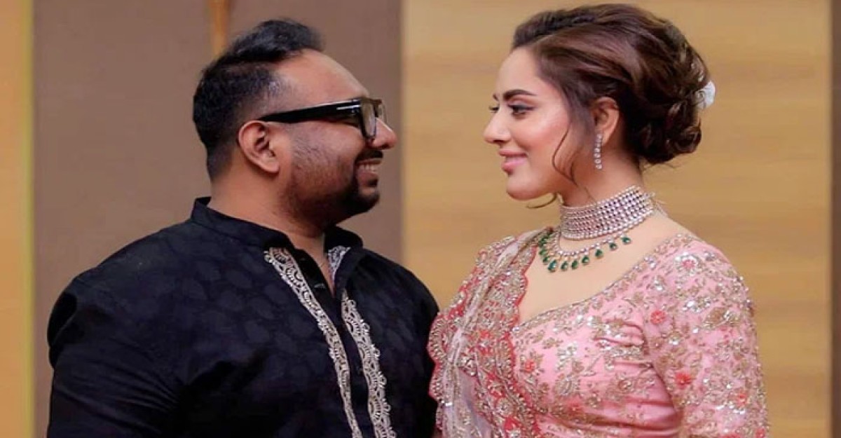 প্রেমিকের যে উপহারে আবেগপ্রবণ হয়ে পড়েছেন তমা মির্জা