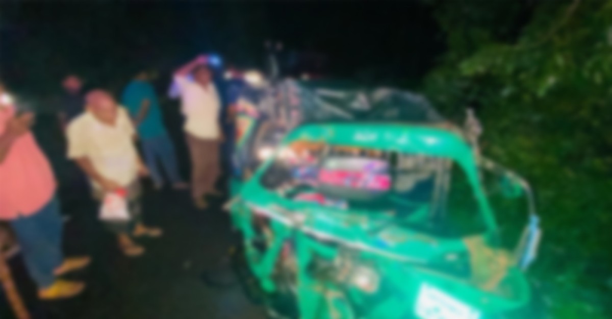 সড়ক দুর্ঘটনায় প্রাণ গেল একই পরিবারের ৩ জনের
