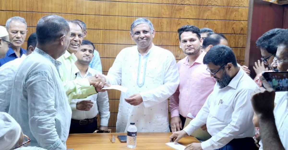 ৭০ টি ধর্মীয় প্রতিষ্ঠানকে টিআর বরাদ্দ দিলেন নাছিম
