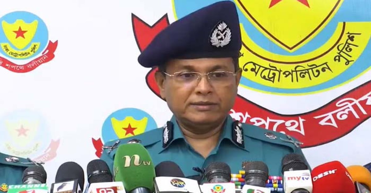অনুমোদনহীন হাট বসালে পশু জব্দ: ডিএমপি কমিশনার