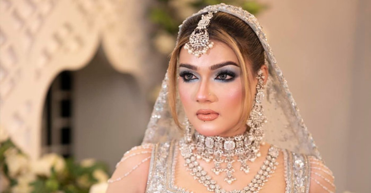 কার জন্য বউ সাজলেন মাহি?