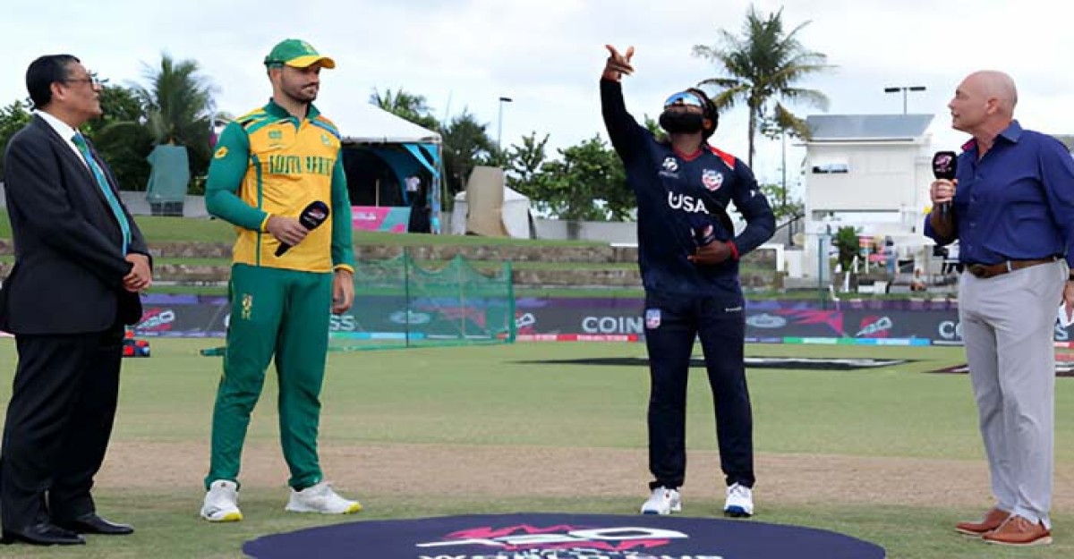সুপার এইটের প্রথম ম্যাচে টস হেরে ব্যাটিংয়ে দক্ষিণ আফ্রিকা