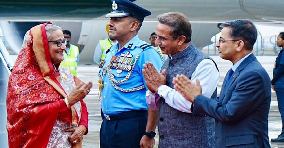 নয়াদিল্লি পৌঁছেছেন প্রধানমন্ত্রী শেখ হাসিনা
