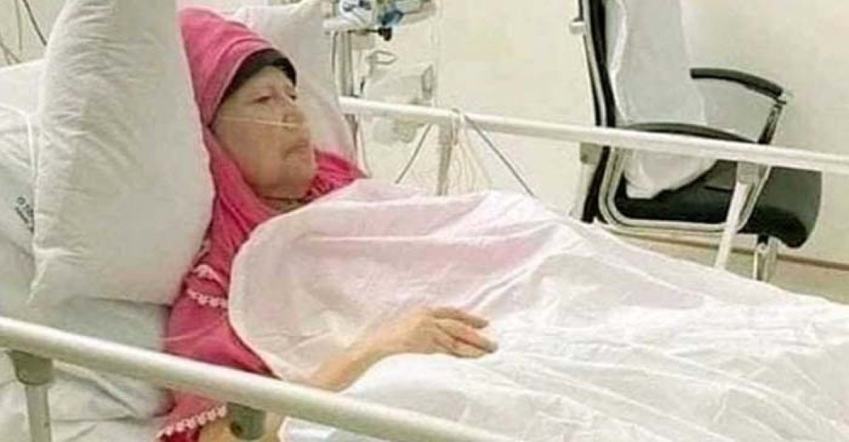 খালেদা জিয়ার অবস্থা আশঙ্কাজনক, দোয়া চাইলেন মির্জা ফখরুল