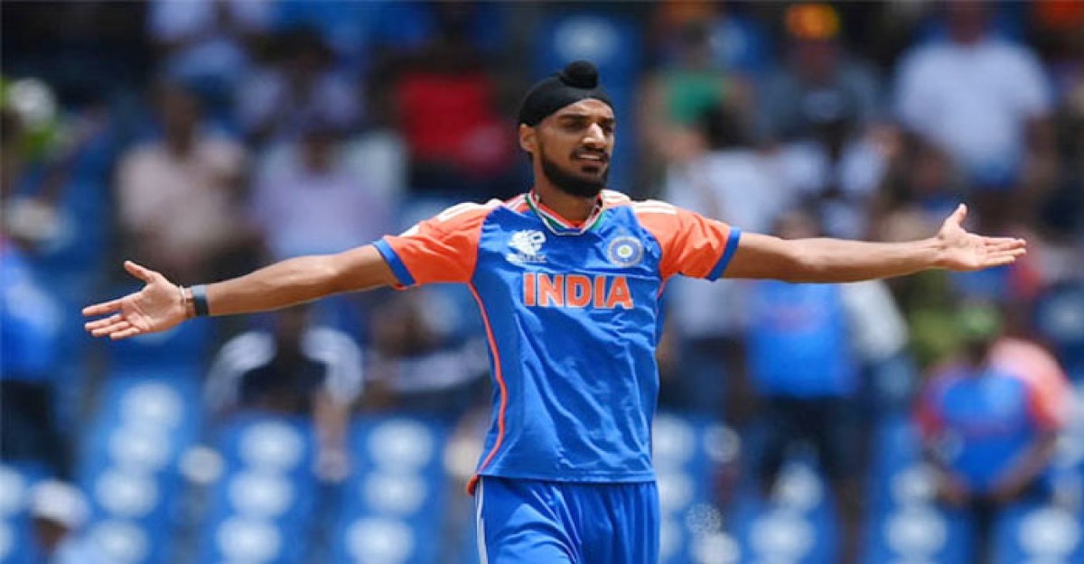 ভারতীয় পেসারের বিরুদ্ধে বল টেম্পারিংয়ের অভিযোগ