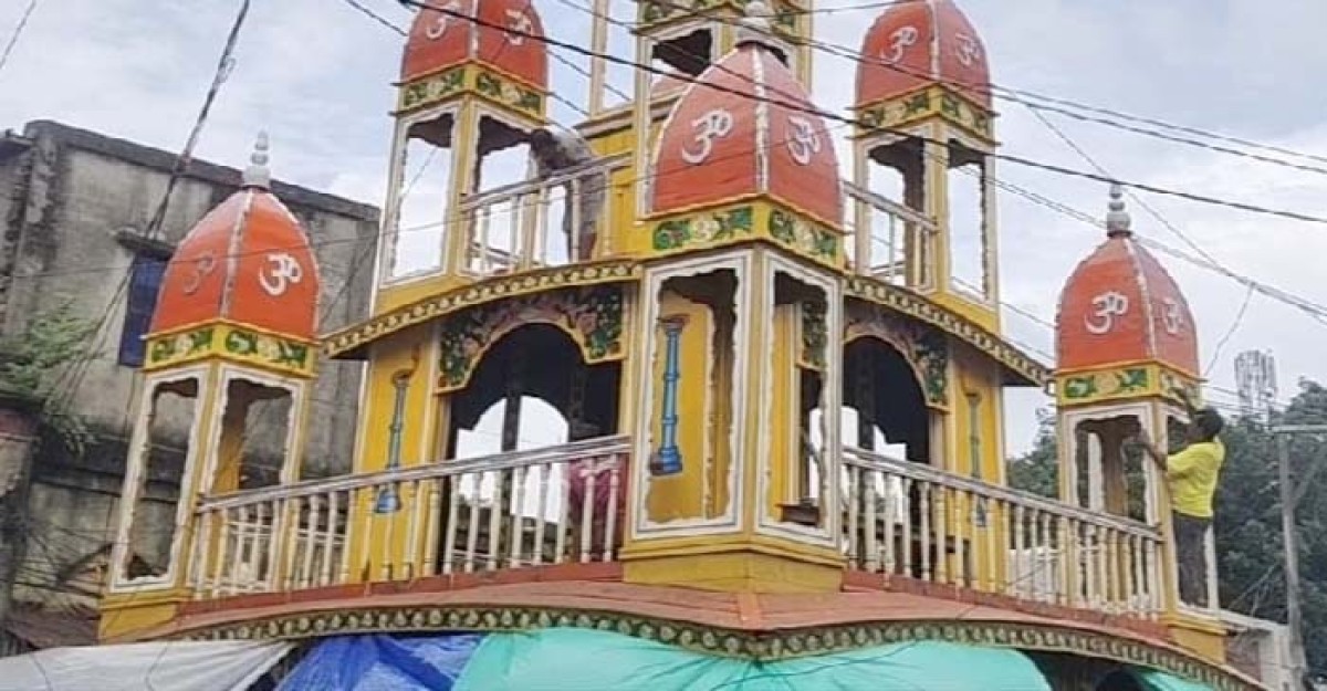 ধামরাইয়ে ৪০০ বছরের ঐতিহ্যবাহী সর্ববৃহৎ রথযাত্রা উৎসব