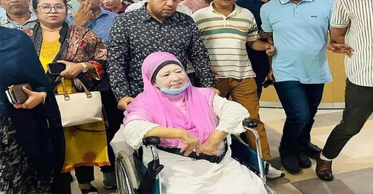 হঠাৎ অসুস্থ হয়ে পড়ায় হাসপাতালে ভর্তি খালেদা জিয়া