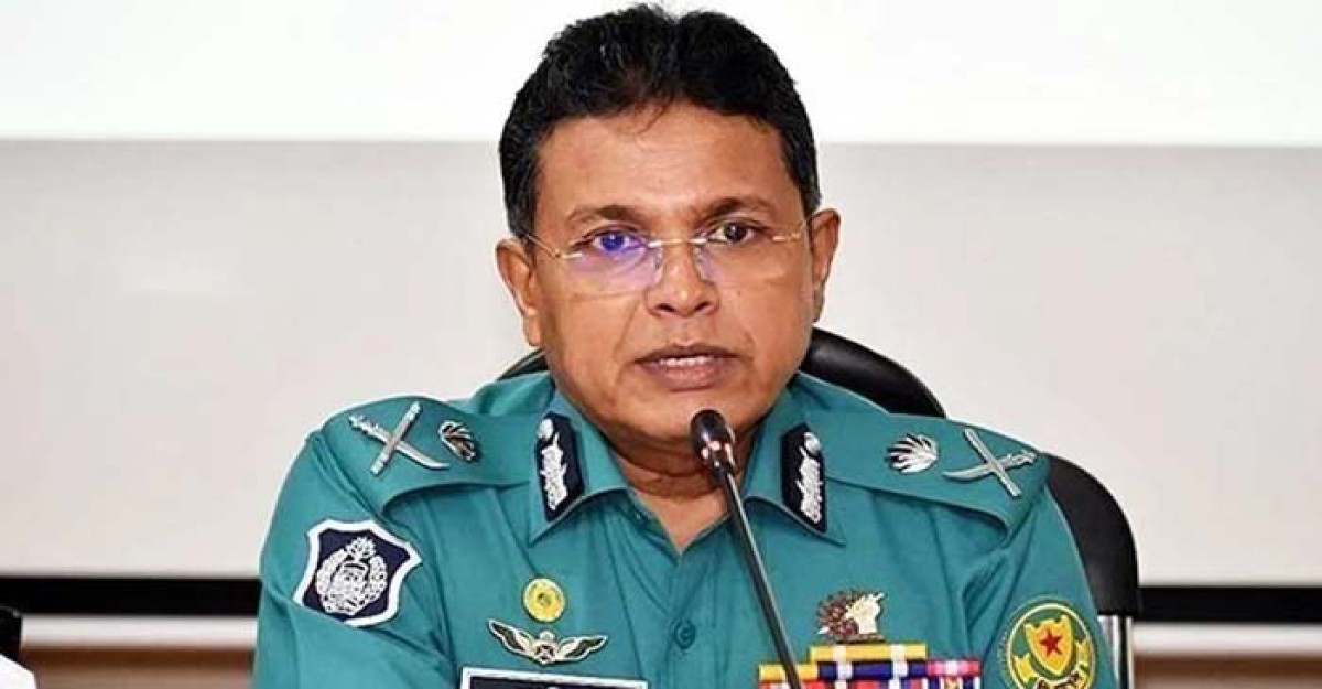 কোটা আন্দোলনকারীদের কঠোর হুঁশিয়ারি ডিএমপি কমিশনারের