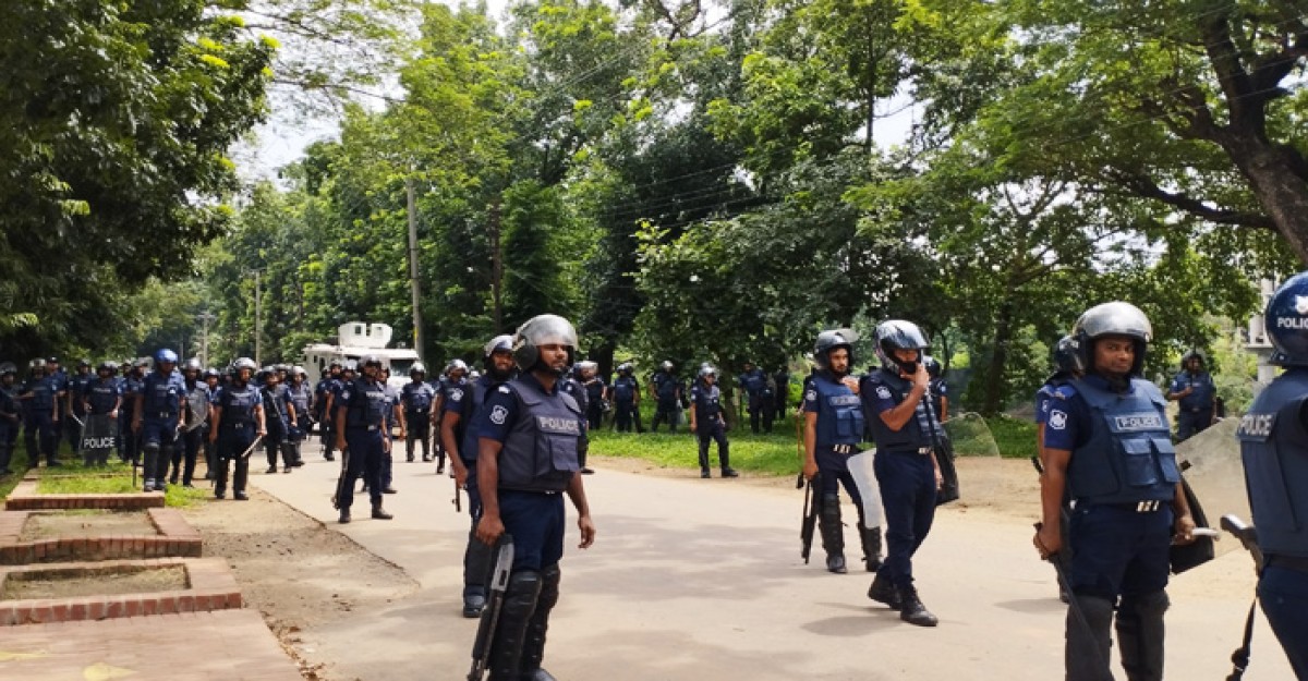 জাবি’র উপাচার্য ও প্রক্টরের নির্দেশে শিক্ষার্থীদের উপর হামলা: ইউএনও সাভার