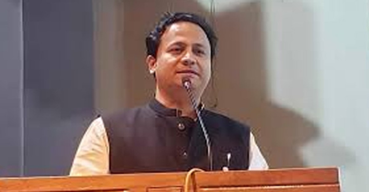 এই মুহূর্তে শিক্ষাপ্রতিষ্ঠান খুলবে কিনা, জানালেন শিক্ষামন্ত্রী