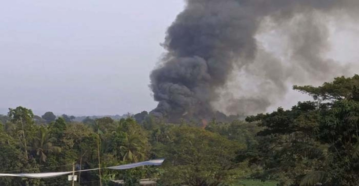 মিয়ানমার সীমান্তে রাতভর গোলার বিকট শব্দ