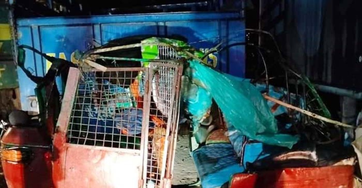 কালীগঞ্জে ট্রাক ও সিএনজির মুখোমুখী সংঘর্ষে নিহত ১
