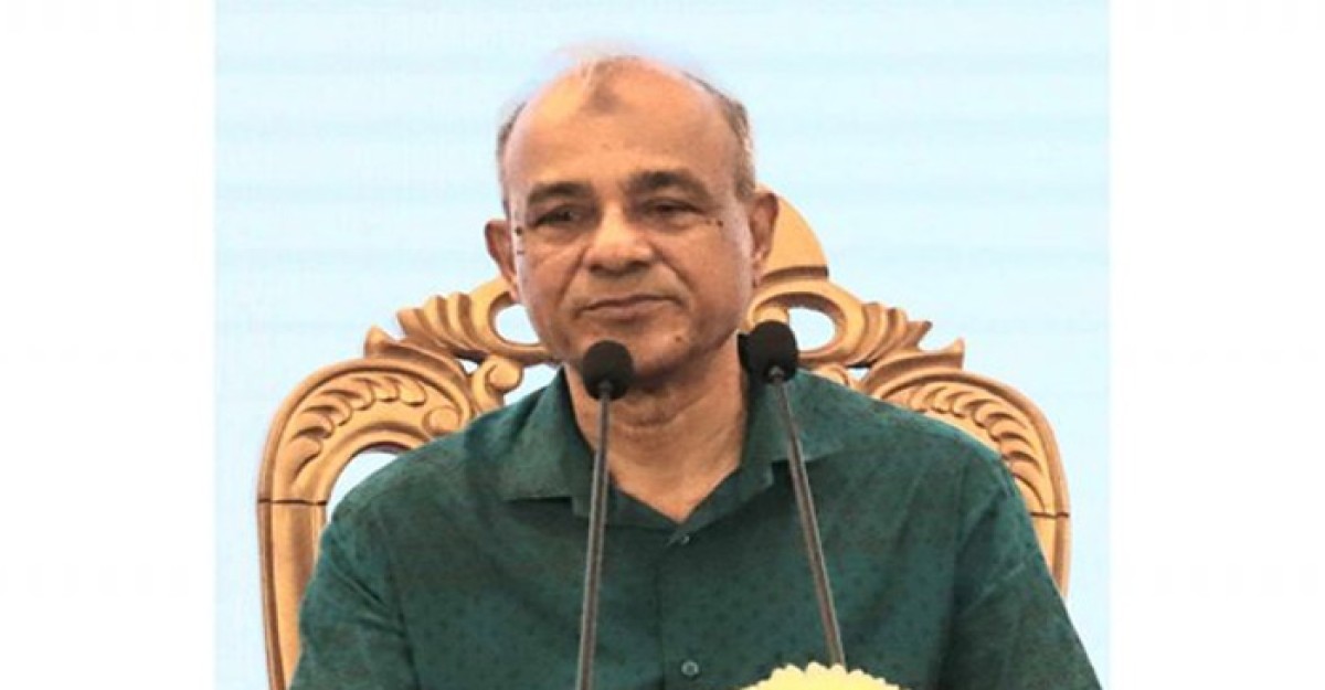 সীমান্তে পিঠ প্রদর্শন করবেন না, বিজিবিকে স্বরাষ্ট্র উপদেষ্টা