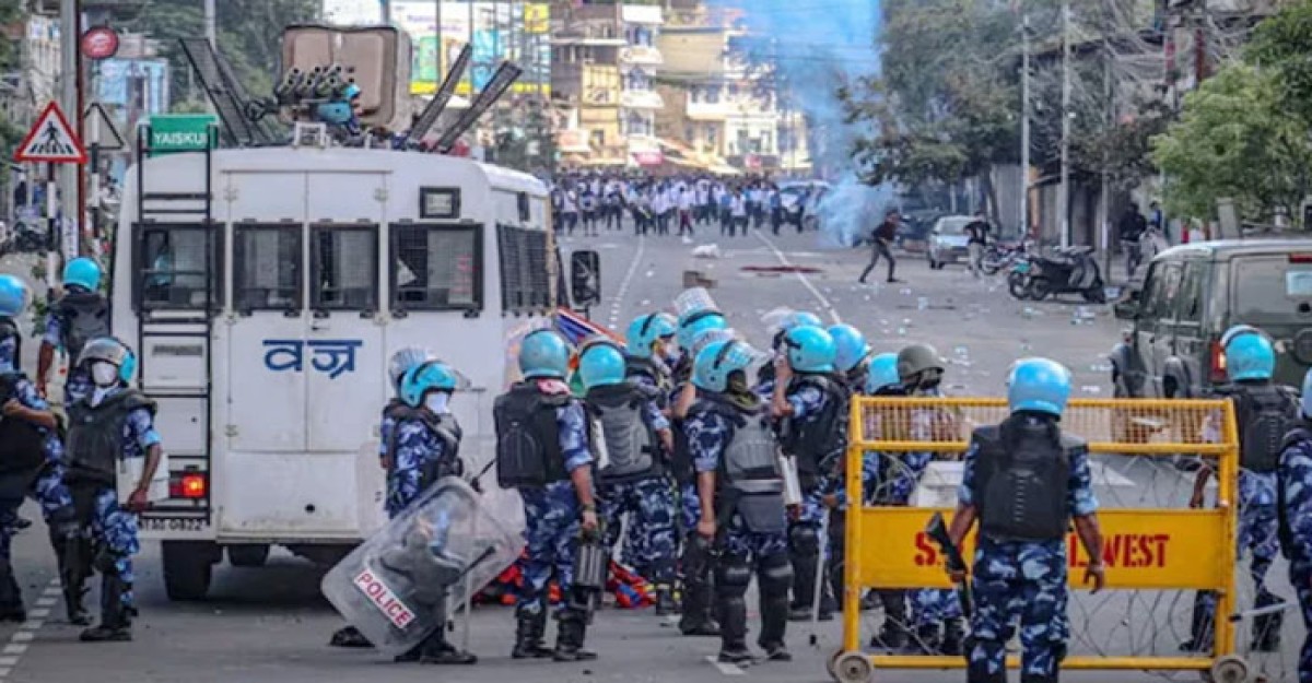 মণিপুরে ব্রডব্যান্ড ইন্টারনেট চালু, এখনও বন্ধ মোবাইল ডেটা
