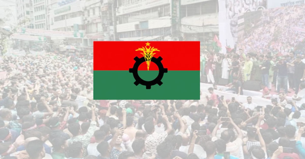 নয়াপল্টনে বিএনপি নেতাকর্মীদের ঢল