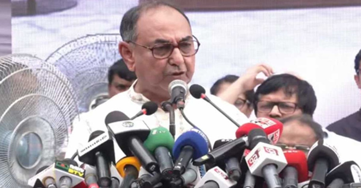 বেগম খালেদা জিয়া তার কর্মীদের জন্য দেশ থেকে পালাননি: মির্জা আব্বাস