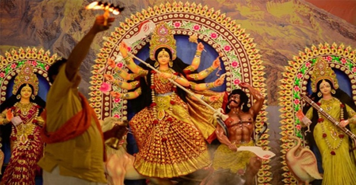 দুর্গাপূজার ছুটি বাড়িয়ে প্রজ্ঞাপন জারি
