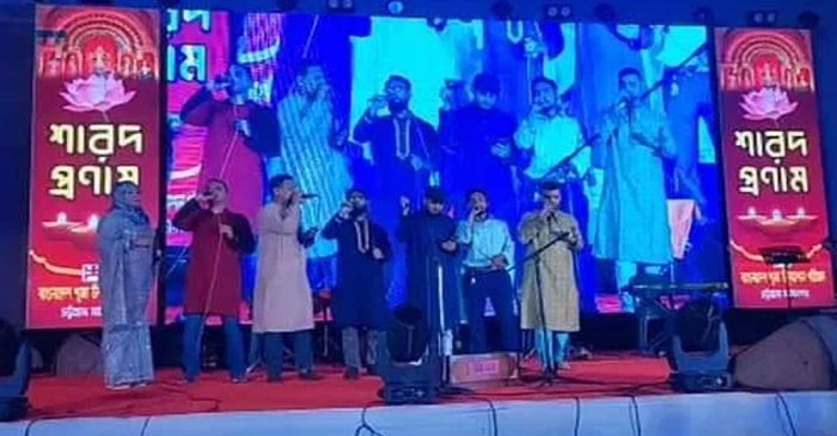 পূজামণ্ডপে ইসলামী ভাবধারার সংগীত পরিবেশন, দুজন গ্রেফতার