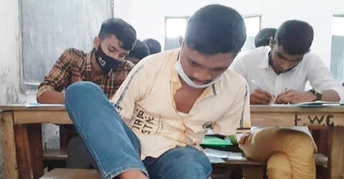 হাত নেই পা দিয়ে লিখেই গোল্ডেন প্লাস, স্বপ্ন ইঞ্জিনিয়ার হওয়ার