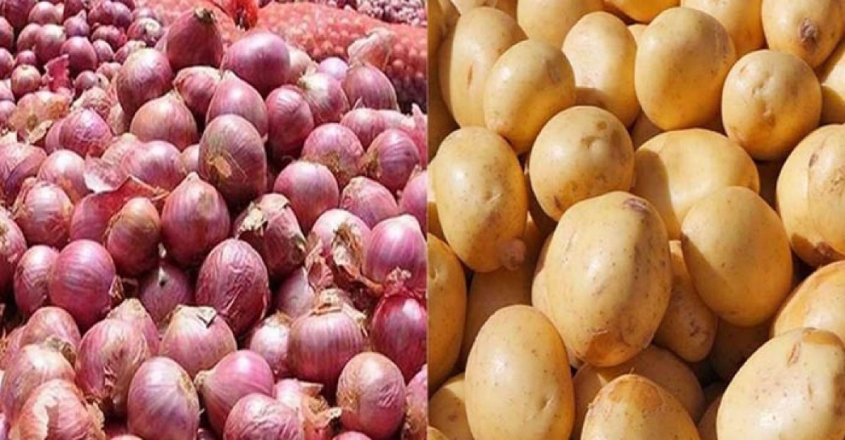 সপ্তাহের ব্যবধানে বাড়ল পেঁয়াজ-আলুর দাম