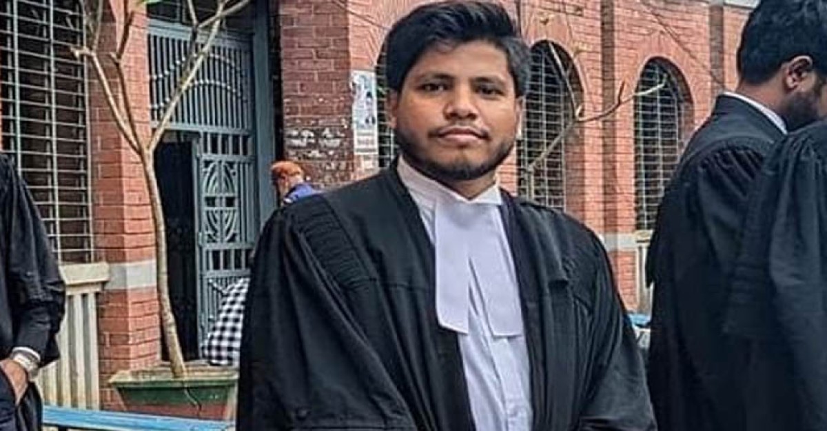 চট্রগ্রামে ইসকন সমর্থকদের হামলায় রাষ্ট্রপক্ষের আইনজীবী নিহত